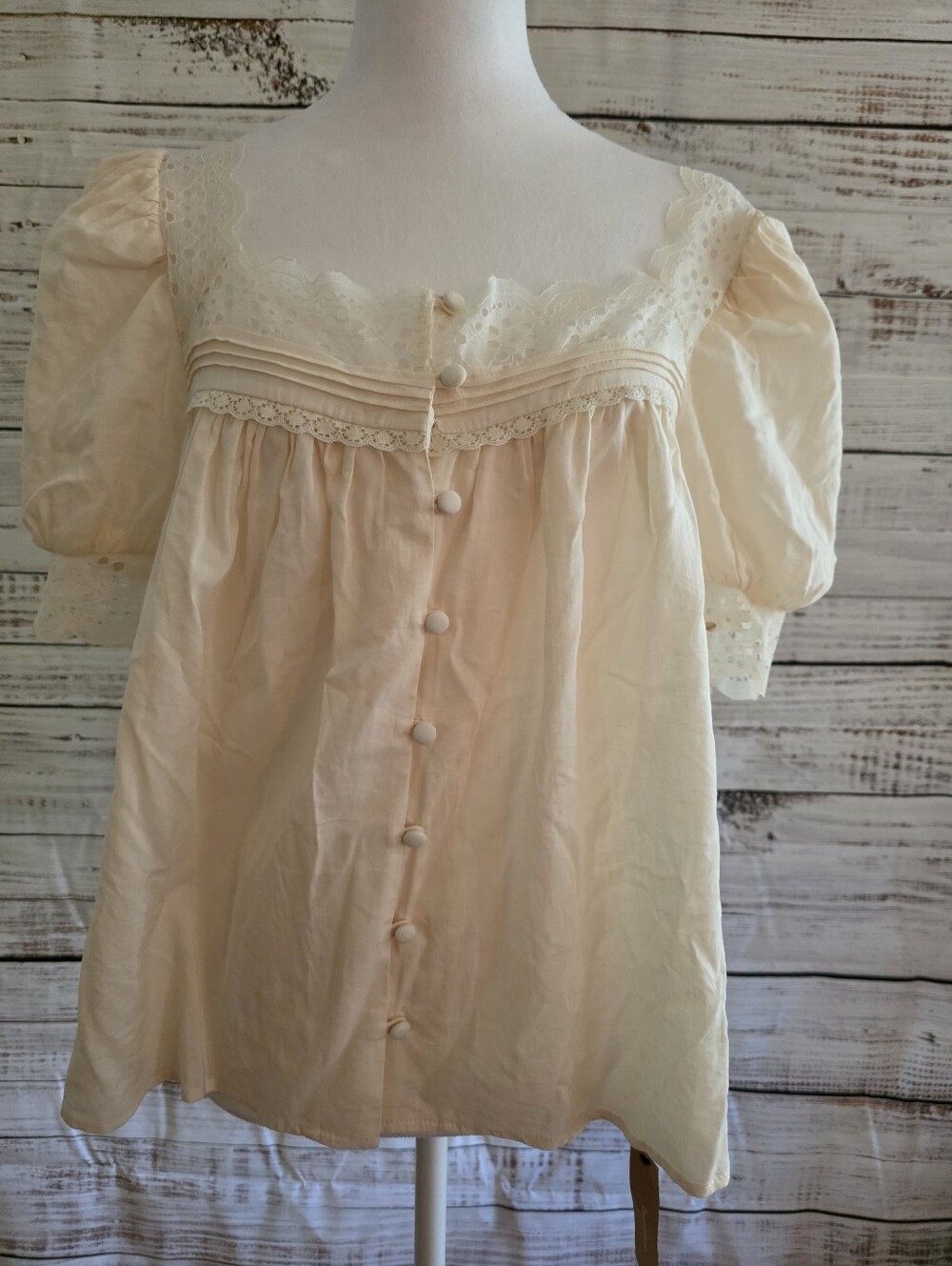 NWT Reformation Cream Eyelet Lace Puff Sleeve Wanda Blouse Sz Small - Picture 3 of 7